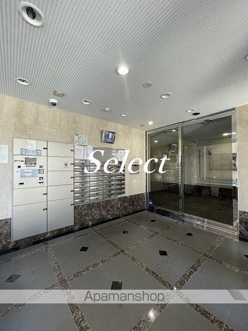 グリフィン横浜・サードステージの玄関写真