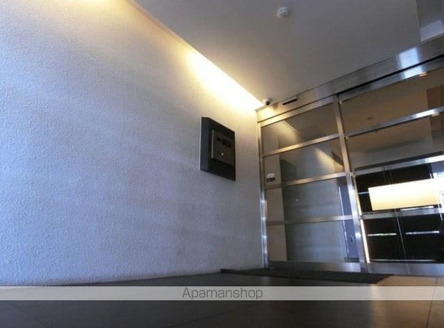 エスティメゾン武蔵小山の玄関写真