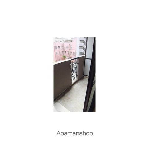 グリフィン横浜・海岸通の内装写真