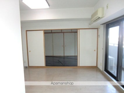 パルシェ越路[3LDK/71.16m2]の共用部1