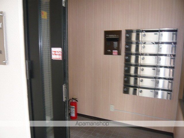 グランコート伊勢崎の玄関写真