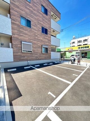 和歌山県和歌山市中之島[1K/28.71m2]の駐車場
