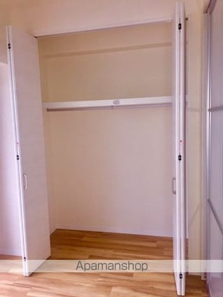 ベルヴィ大津京[1LDK/40.06m2]の収納