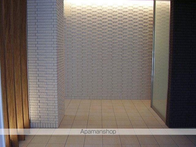 レジュールアッシュ梅田WESTの内装写真