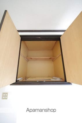 サウスヒル南平[1R/18.24m2]の収納
