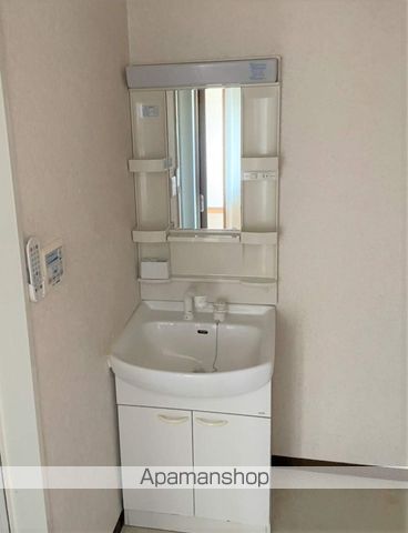 グランエスポワール Vの内装写真