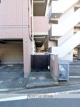 ラフール築山[1R/28.44m2]の共用部3