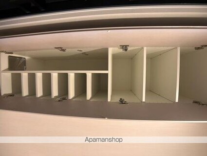 ルフォンプログレ志村坂上[2LDK/55.55m2]の玄関2