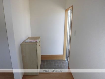 シガハイツⅩⅠ[2DK/42.97m2]の玄関