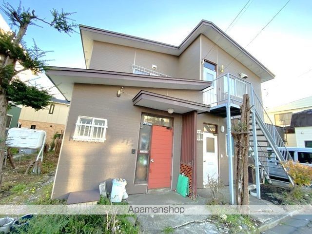 時任町31番1棟3戸の外観写真