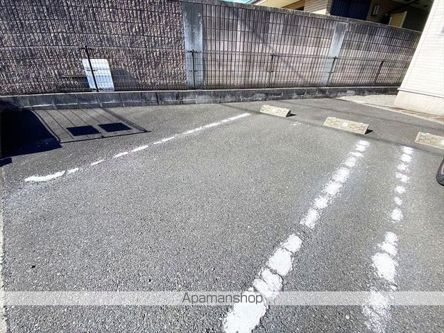 グランソレイユの玄関写真