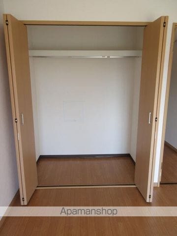 ロイヤルメゾンつくし野Iの内装写真