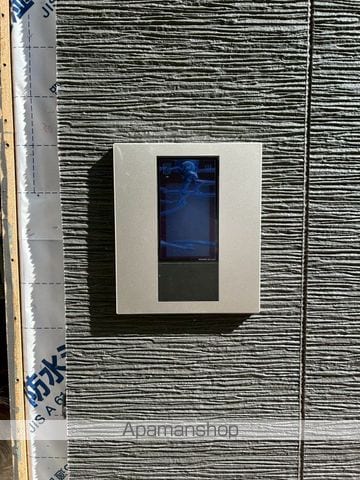 カインドネス小田急相模原IIIの玄関写真