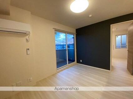 ユニヴェール　Ｂ棟[1LDK/37.68m2]のリビング・居間