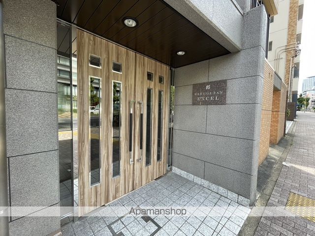 覚王山エクセルの玄関写真