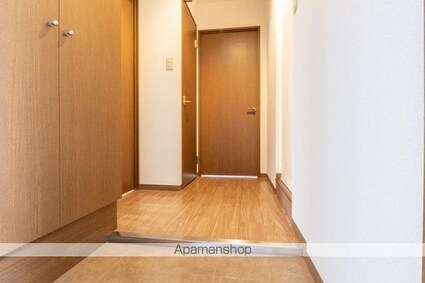 フォブール札場Ａ・Ｂ[2LDK/52.99m2]の玄関