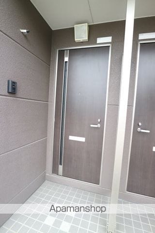 フォレスタの玄関写真