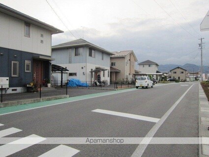 アドバンス[1LDK/32.36m2]の周辺1