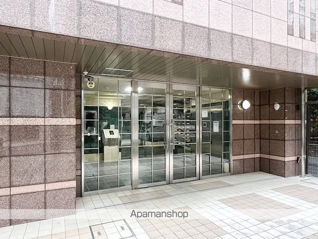 メインステージ赤坂の玄関写真