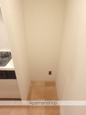 ラヴェーラ円山鳥居前の内装写真