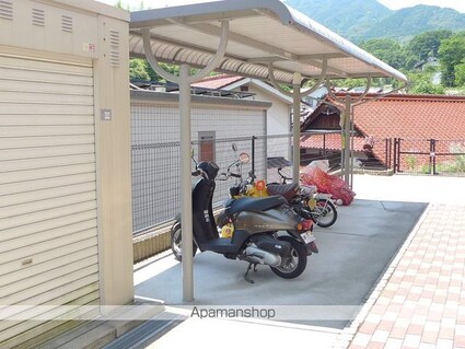 ナーシサス　ガーデン[2LDK/57.63m2]の外観3