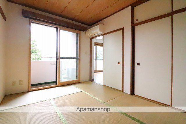 ランビニオンの内装写真