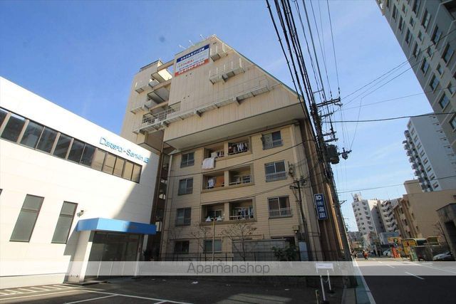 ミラクルセブン江坂の外観写真