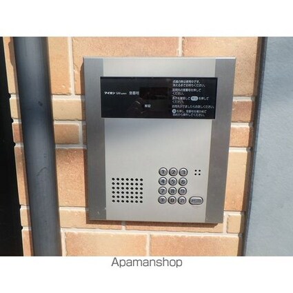 アーバンプレイス沼袋Ｂ棟[1R/9.2m2]のエントランス