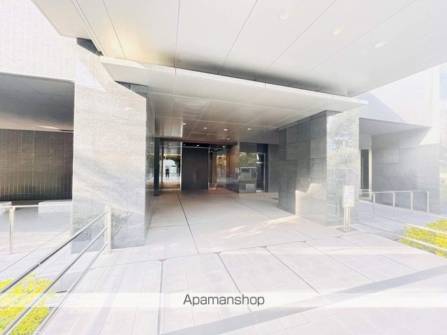 セントプレイスタワーの玄関写真