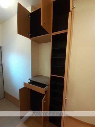 バリオンの内装写真