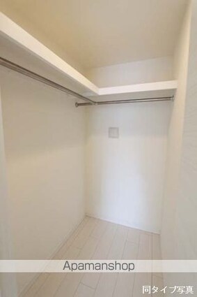 コンフォリア早稲田[1LDK/51.54m2]の収納2