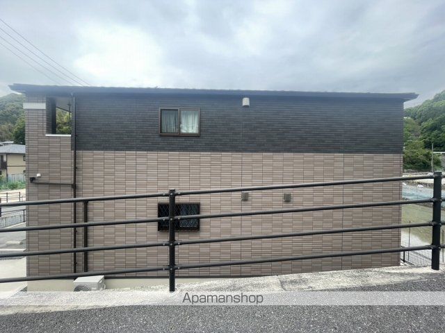 アップフィールド IIの外観写真