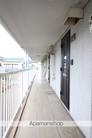 プロムナード下伊福の玄関写真
