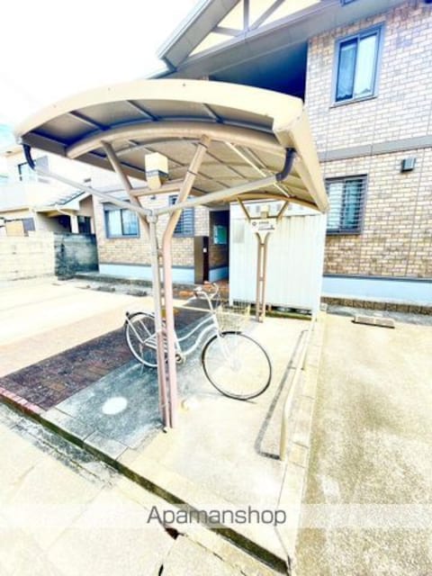 ララコート紀三井寺[1LDK/36.29m2]の共用部1