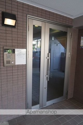 シティライフ藤ヶ丘の玄関写真
