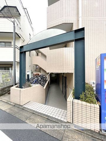 メインステージ池袋本町第2の玄関写真