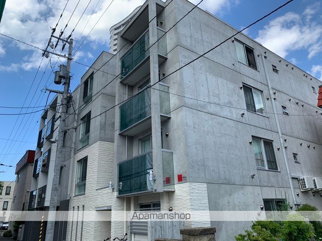 センテナリオL126の外観写真
