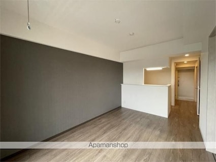 ＧＡＲＤＥＮ　ＣＯＵＲＴ　Ａ　西高島平[1LDK/40.66m2]のリビング・居間