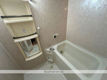 パレット　Ｄ[2LDK/52.36m2]のバス