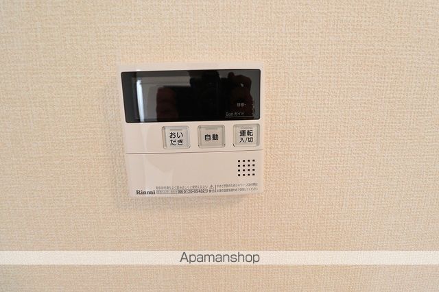 ロータスIIの内装写真
