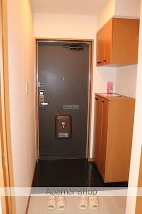 アレキサンドリア[2LDK/51.66m2]の玄関