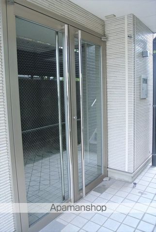 サンライフ芳正の玄関写真