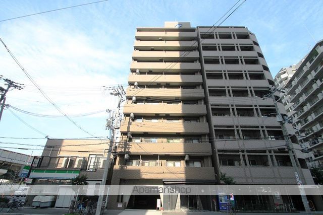 リーガル新大阪IIIの外観写真