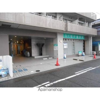 愛知県春日井市中央通１丁目[1R/20.81m2]のエントランス4