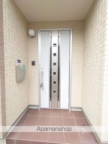 牟岐線 文化の森駅 徒歩33分 2階建 築13年の玄関写真