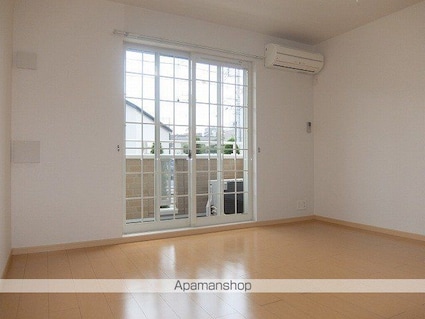 東京都青梅市野上町４丁目[1R/32.9m2]のリビング・居間