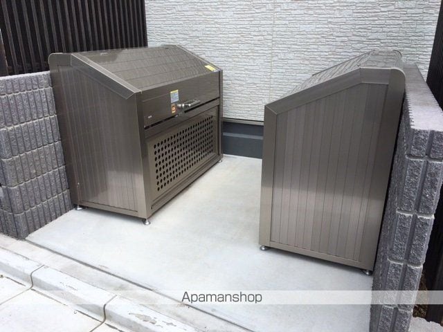 クレイノシャンティ浦和の玄関写真