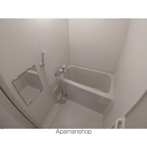ビーウエストの内装写真