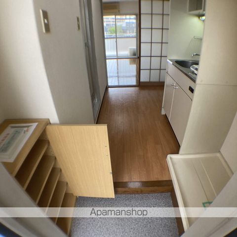 滋賀県甲賀市水口町東名坂[1K/18.48m2]の玄関