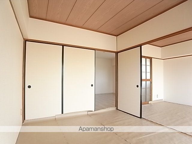 高杉雅ハイツの内装写真